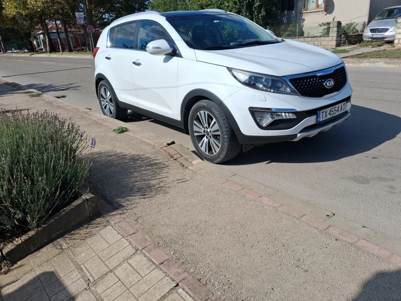 Kia Sportage, снимка 4 - Автомобили и джипове - 52313491