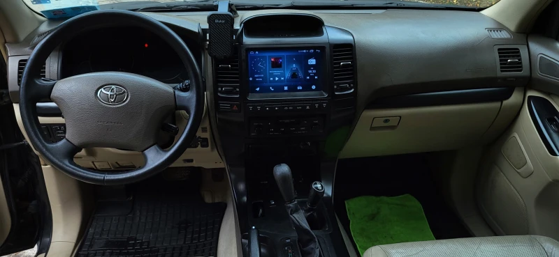 Toyota Land cruiser, снимка 6 - Автомобили и джипове - 52700557