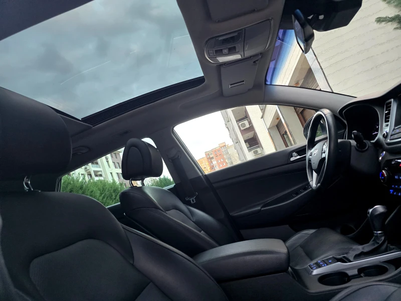Hyundai Tucson 2.0 PREMIUM-FULL-4x4, снимка 11 - Автомобили и джипове - 52380115