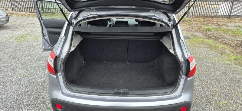 Nissan Qashqai 1.5 DCI Evro 5 Панорама, снимка 16 - Автомобили и джипове - 52672194
