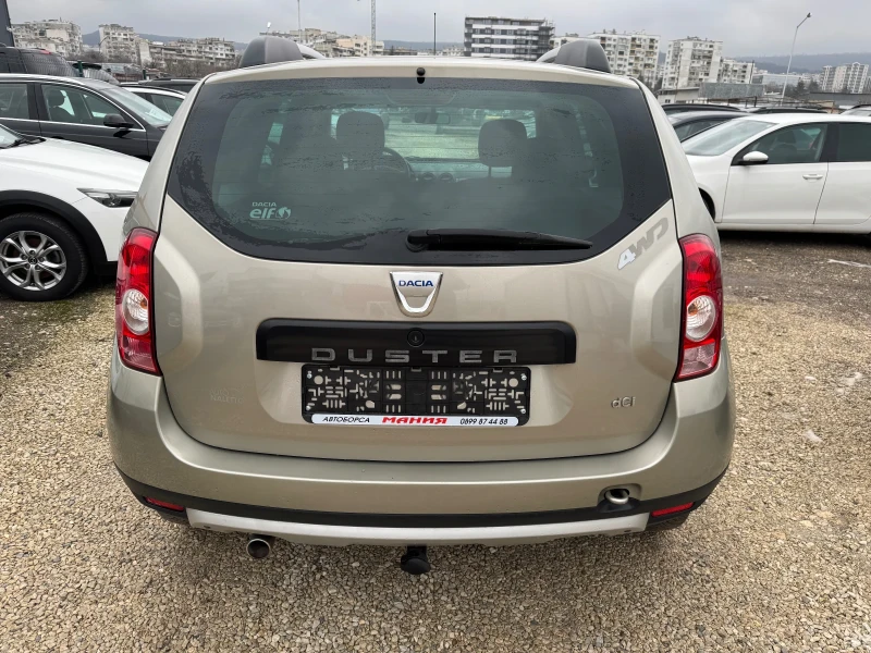 Dacia Duster 1.5 DCI. 4x4, снимка 8 - Автомобили и джипове - 53354284