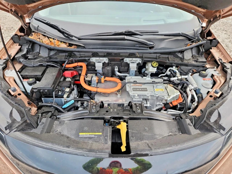 Nissan Ariya Platinum + , снимка 11 - Автомобили и джипове - 53587961