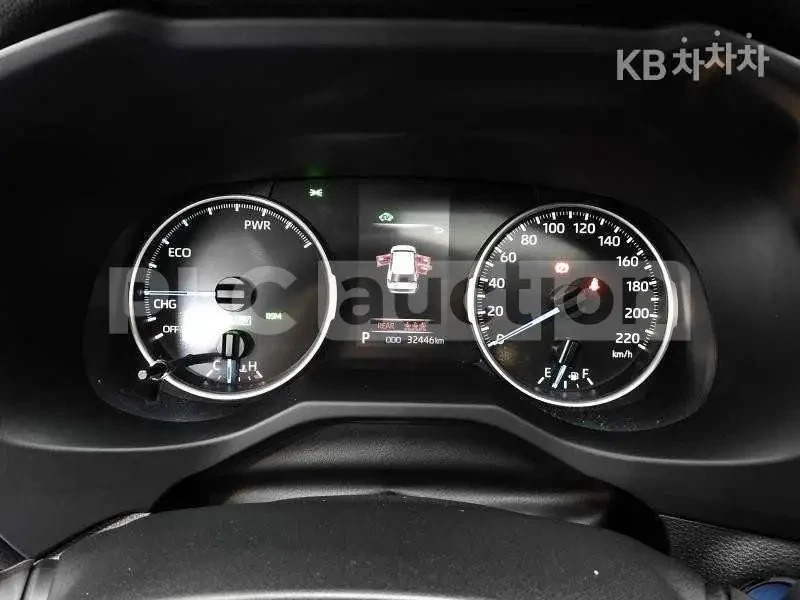 Toyota Rav4 Hybrid| КАМЕРА| ПОДГРЕВ| ШИБЕДАХ| ВКЛ.ТЕХНОТЕСТ, снимка 9 - Автомобили и джипове - 54941328
