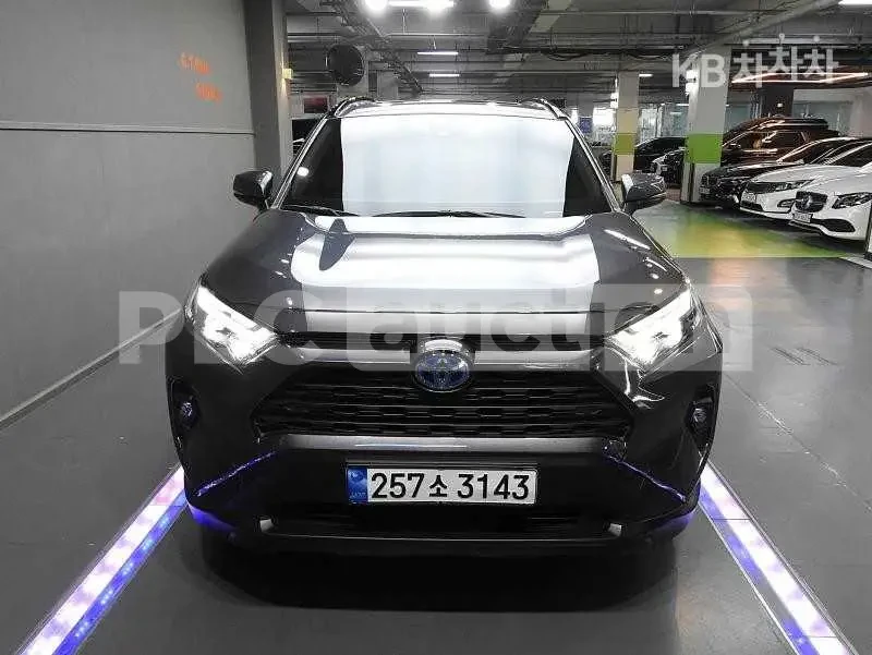 Toyota Rav4 Hybrid| КАМЕРА| ПОДГРЕВ| ШИБЕДАХ| ВКЛ.ТЕХНОТЕСТ, снимка 3 - Автомобили и джипове - 54941328