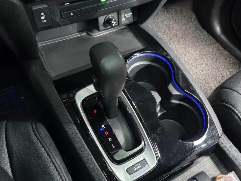 Honda Pilot 3.5 Бензин, снимка 8 - Автомобили и джипове - 55485174