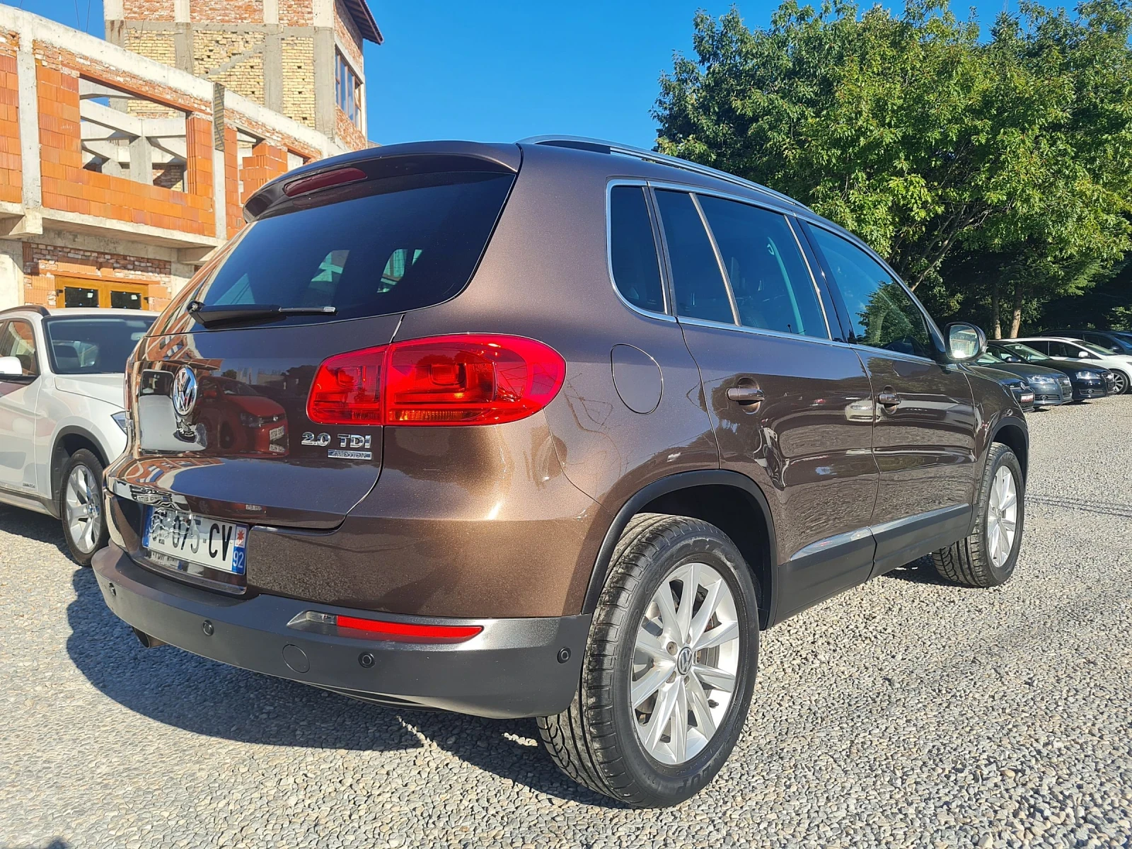 VW Tiguan 2.0TDI KARAT/140kc/4x4/DSG/PANORAMA - изображение 5