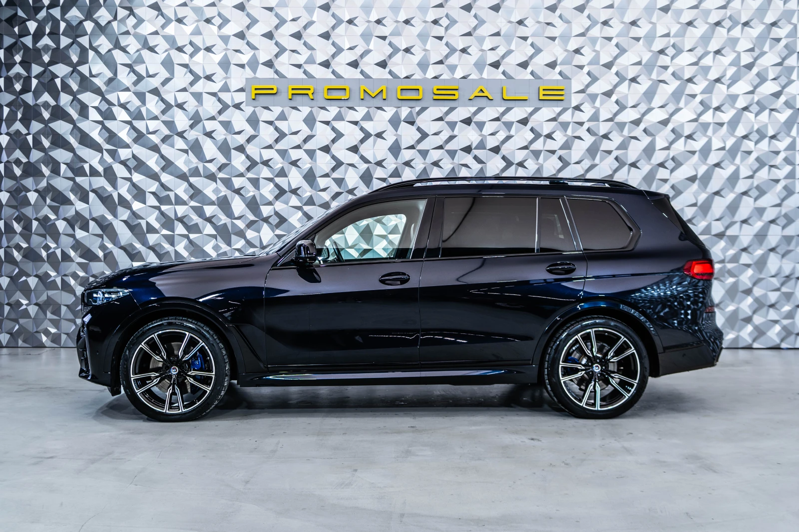 BMW X7 M50d Msport* B&W* Pano* TV - изображение 3