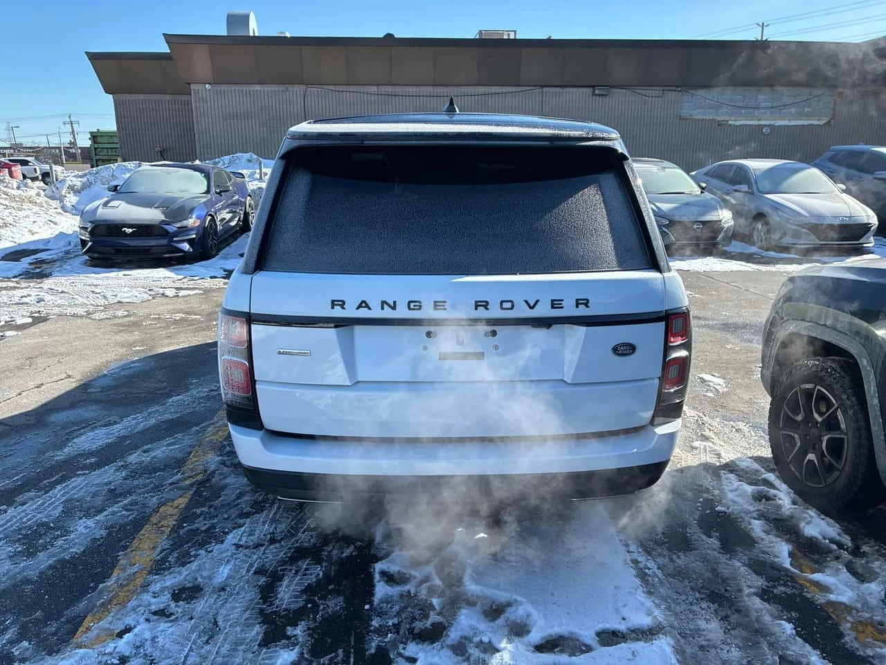 Land Rover Range rover V8 Supercharged SWB  CARFAX - изображение 4