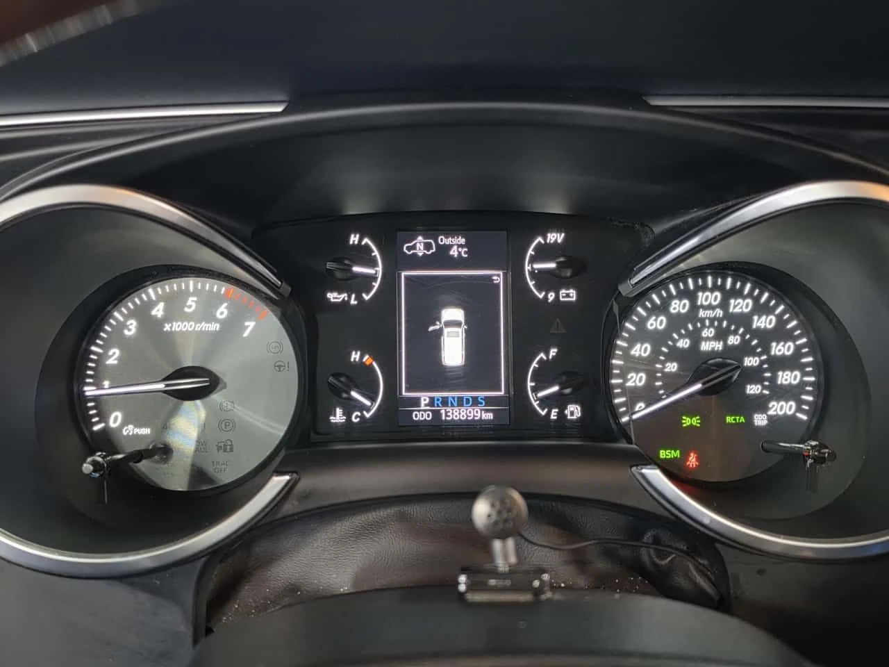 Toyota Sequoia * 4WD Platinum 5.7L* PANO* KEYLESS* ПОДГРЕВ* , снимка 8 - Автомобили и джипове - 54165519