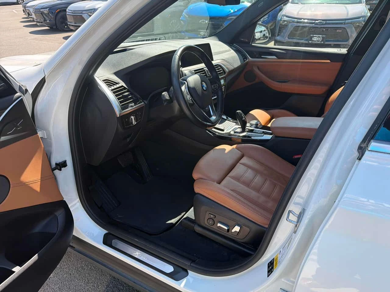 BMW X3 * xDrive30i * ПАНОРАМА * ПОДГРЕВ * 360 * ПАМЕТ, снимка 7 - Автомобили и джипове - 54398832