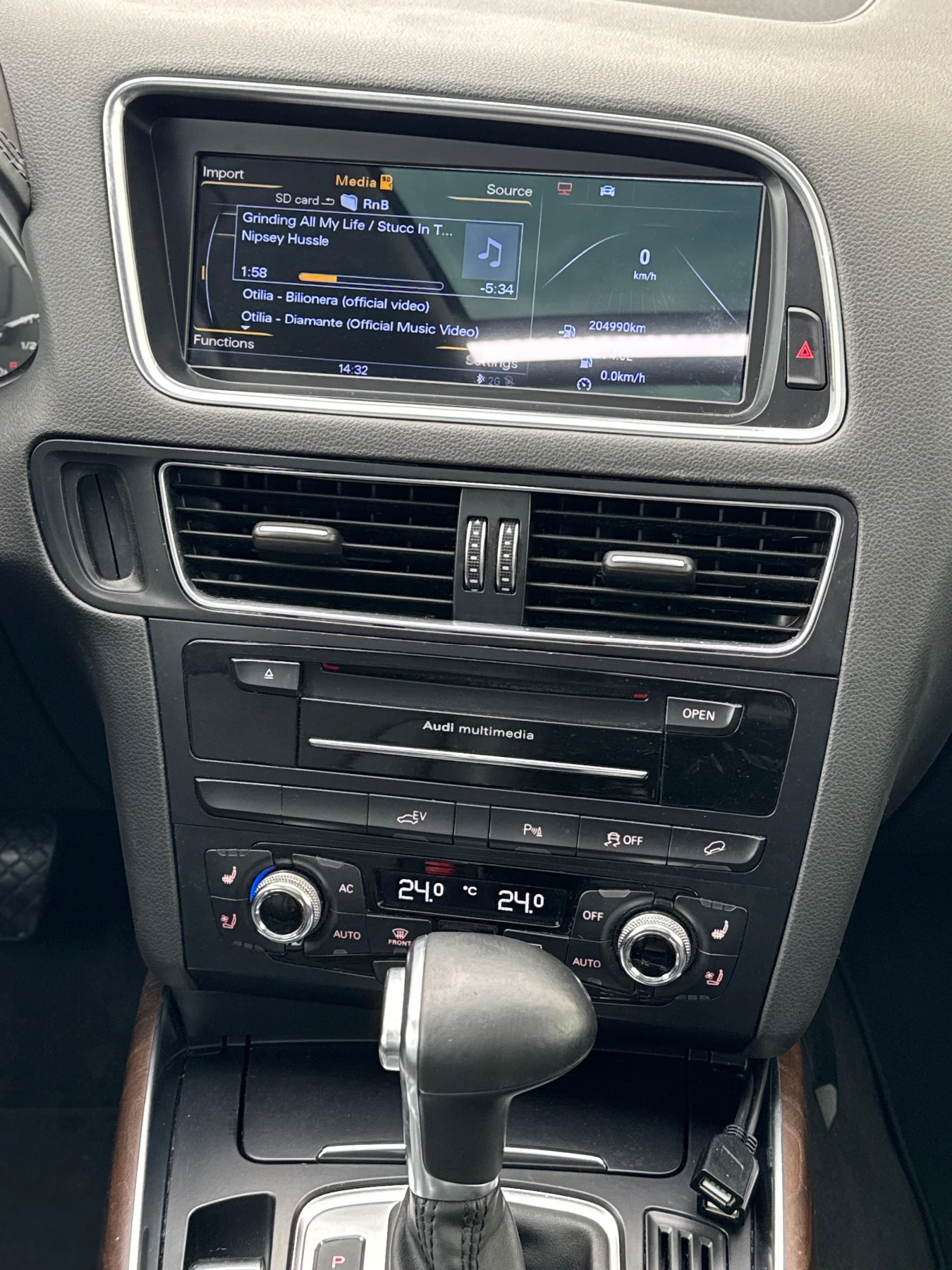 Audi Q5 2.0 TFSI / Prestige / Hybrid , снимка 12 - Автомобили и джипове - 54860729