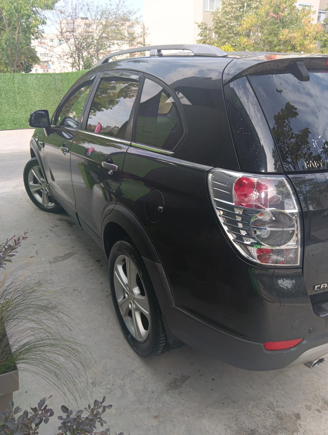 Chevrolet Captiva 2.2CRDI, снимка 4 - Автомобили и джипове - 55874047