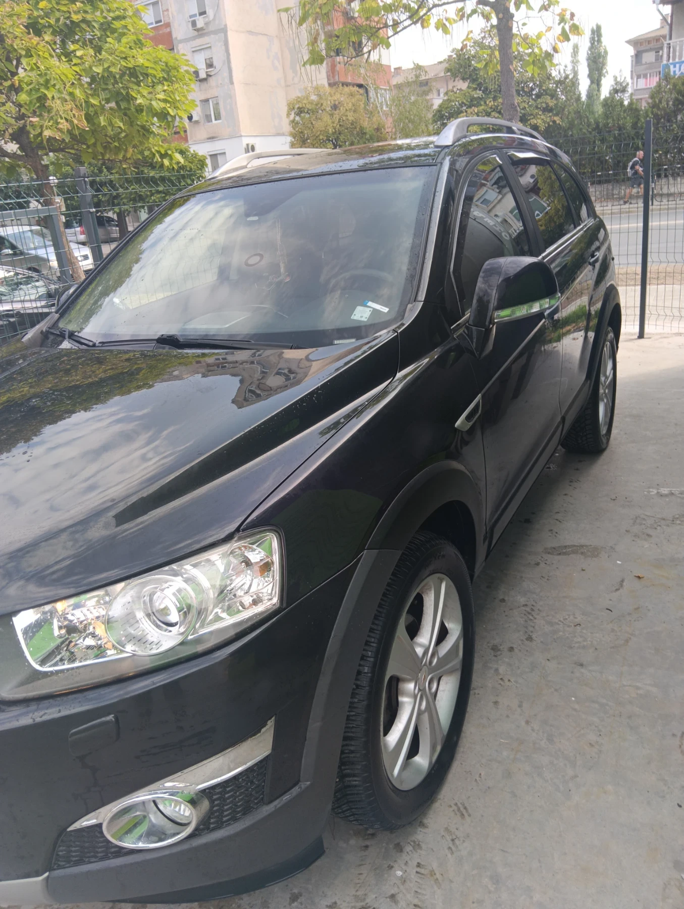 Chevrolet Captiva 2.2CRDI, снимка 2 - Автомобили и джипове - 55874047