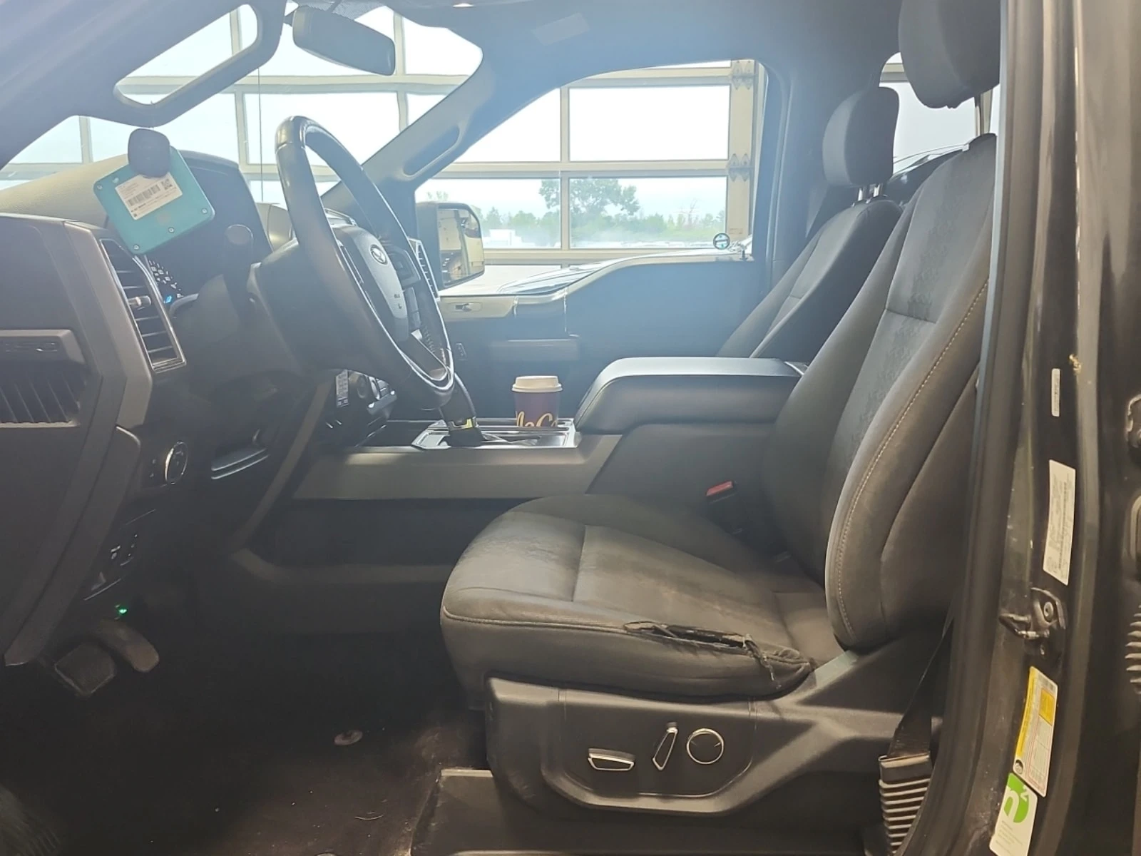 Ford F150 * XLT CREW CAB STD BED * АВТОКРЕДИТ* , снимка 5 - Автомобили и джипове - 55929862