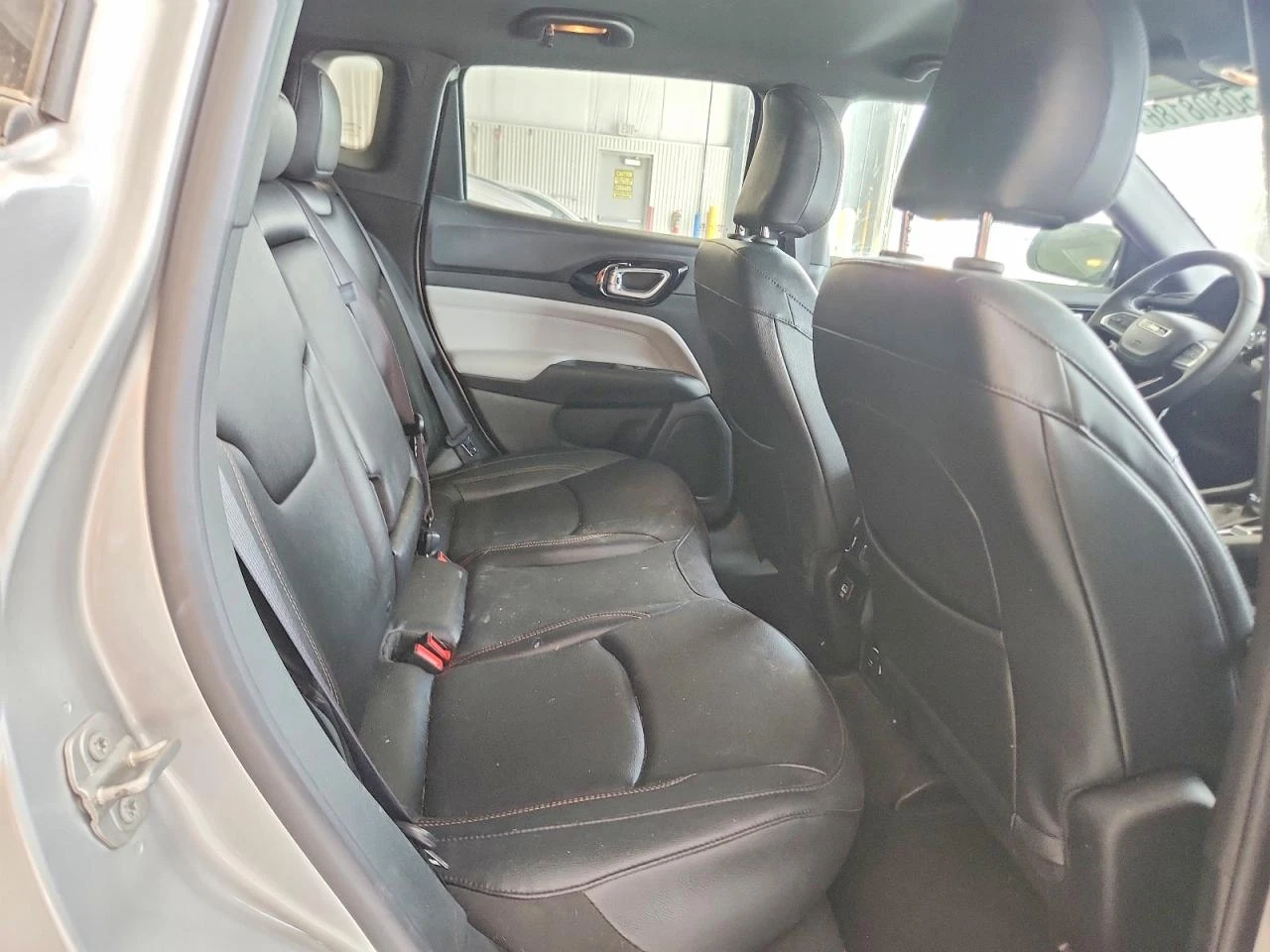 Jeep Compass 2.0l Limited, снимка 11 - Автомобили и джипове - 55977187
