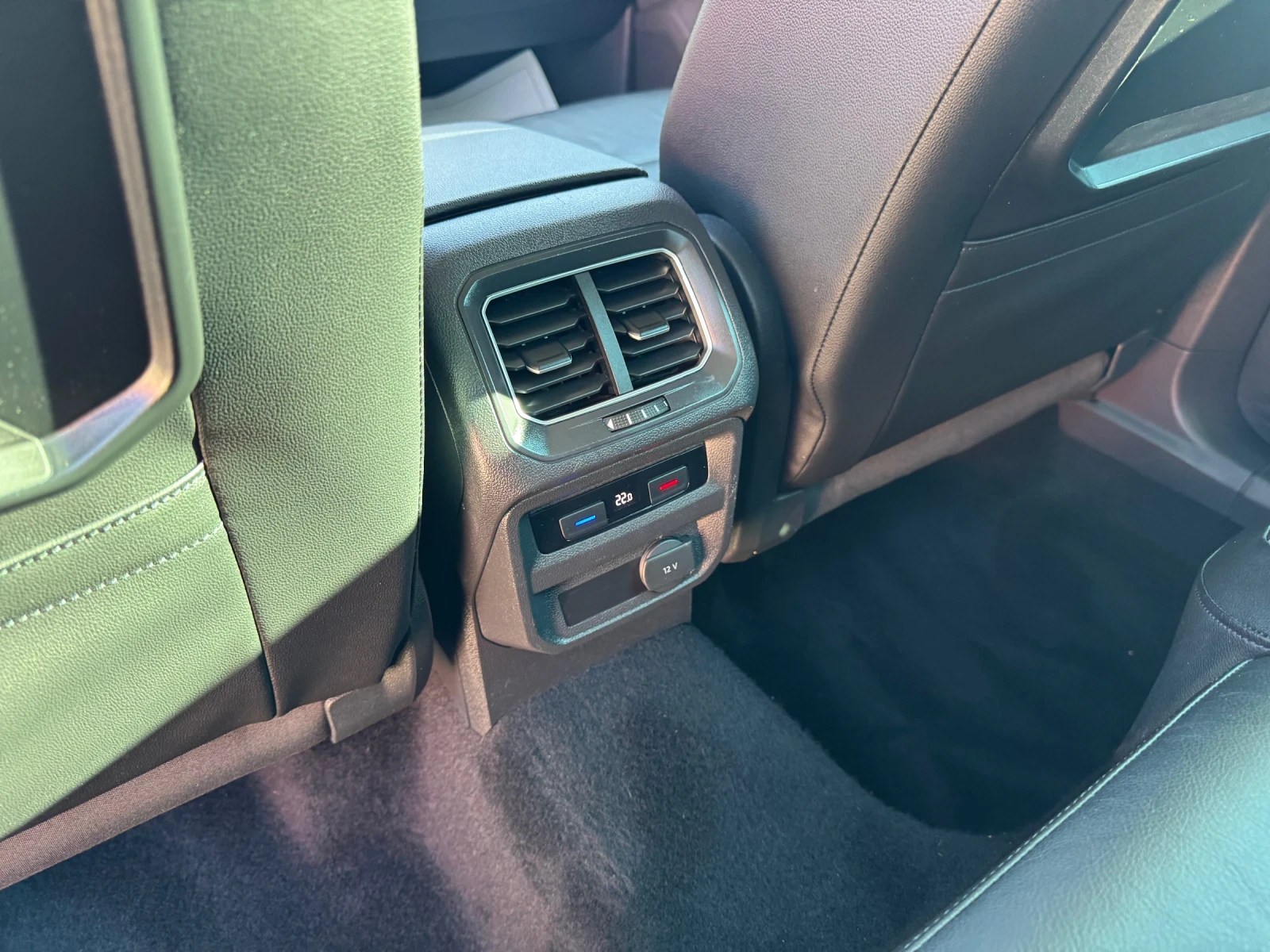 VW Tiguan 2.0TDI DSG 4x4 ���� ������ | Mobile.bg � ����������� 16