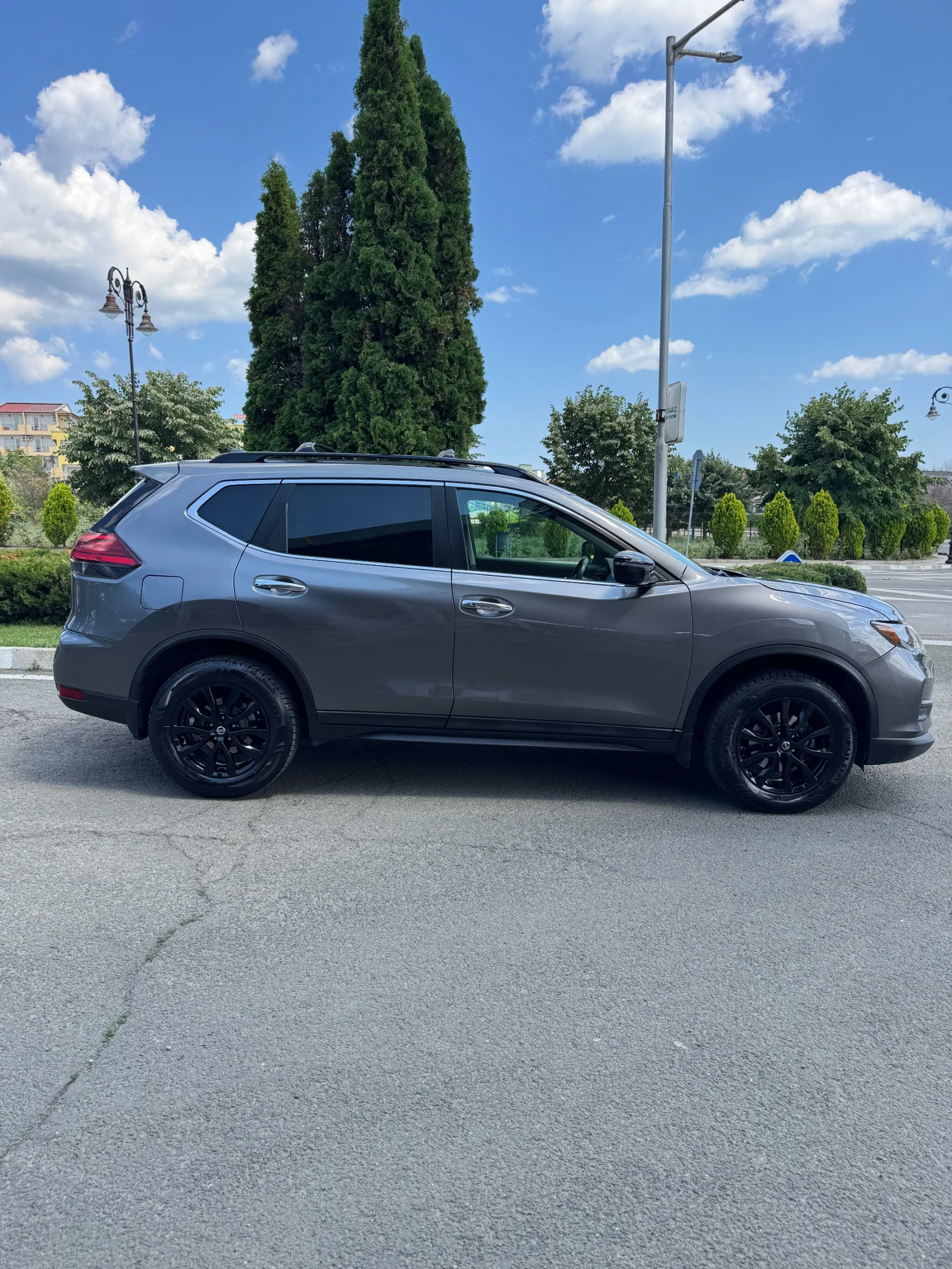 Nissan Rogue, снимка 13 - Автомобили и джипове - 56643803
