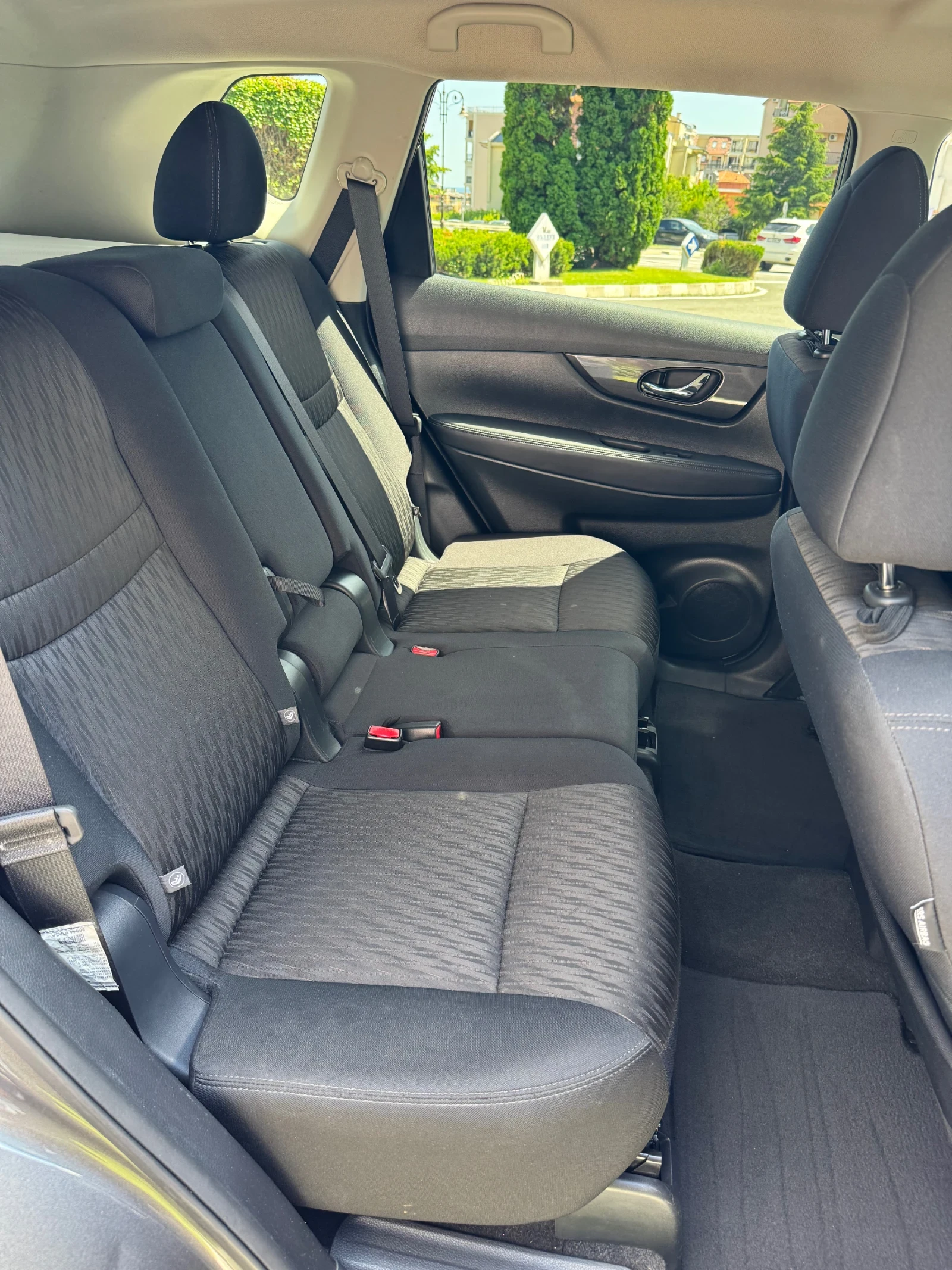 Nissan Rogue, снимка 3 - Автомобили и джипове - 56643803