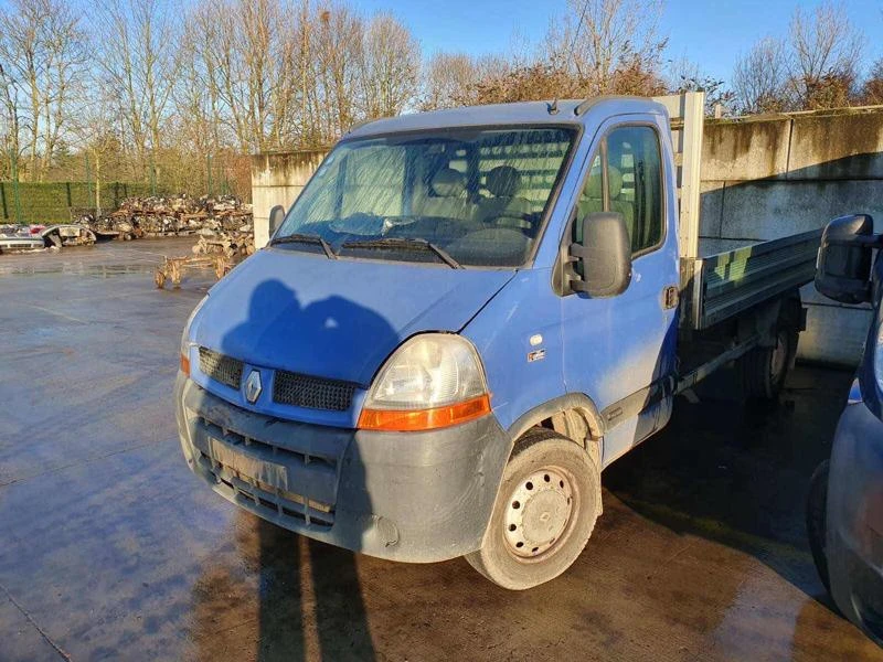 Renault Master 2.2/2.5 DCi, снимка 16 - Бусове и автобуси - 48320160