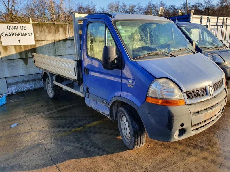 Renault Master 2.2/2.5 DCi, снимка 13 - Бусове и автобуси - 48320160