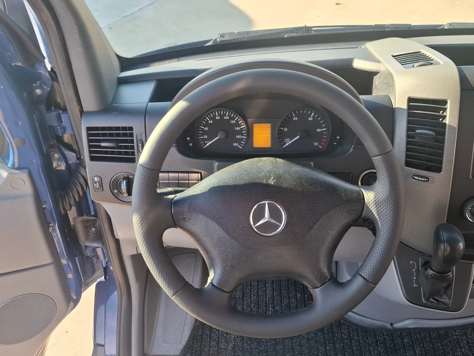 Mercedes-Benz Sprinter 311 ������ 9�����  | Mobile.bg � ����������� 7