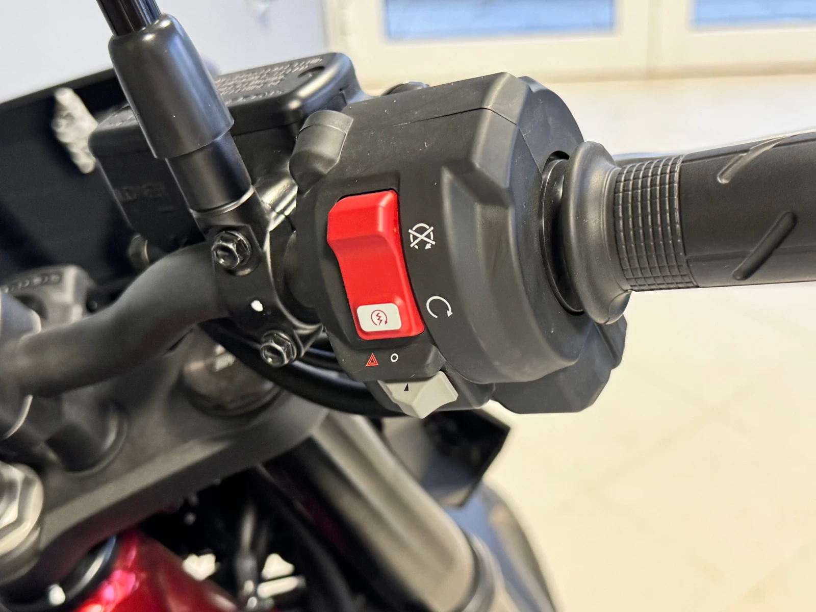 Honda Hornet CB750 2025� ���! �������! | Mobile.bg � ����������� 5