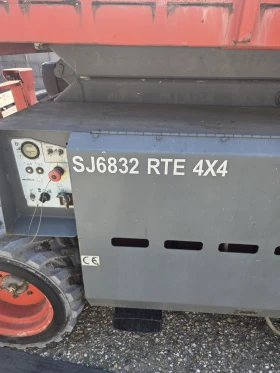 ����� �� �������� �� ��������� ������� Skyjack SJ6832 RTE 4�4  HIBRID
