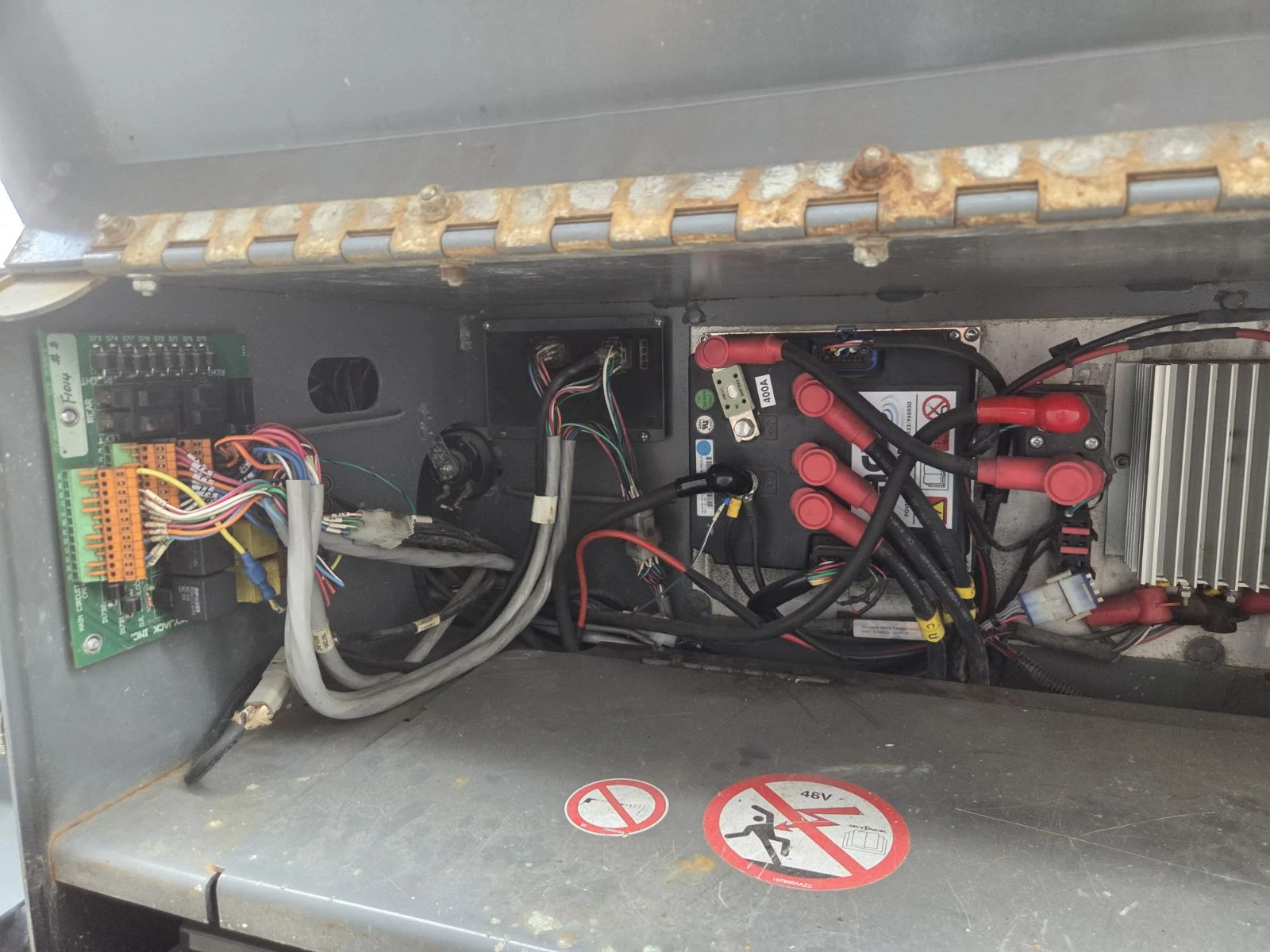 ��������� ������� Skyjack SJ6832 RTE 4�4  HIBRID | Mobile.bg � ����������� 11
