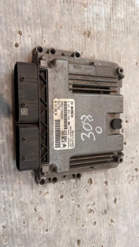        / ECU /    Peugeot 308 - 0281032456 /  9814182680