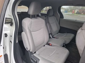 Toyota Sienna * LE 8 Passenger FWD* 2 КЛЮЧА* ПОДГРЕВ* KEYLESS* , снимка 10