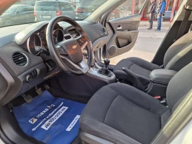 Chevrolet Cruze 1.8 BENZ-GAS, снимка 13