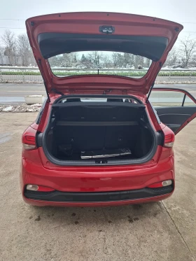 Hyundai I20   - 9250 € / 18091.43 лв. - 76378482 10