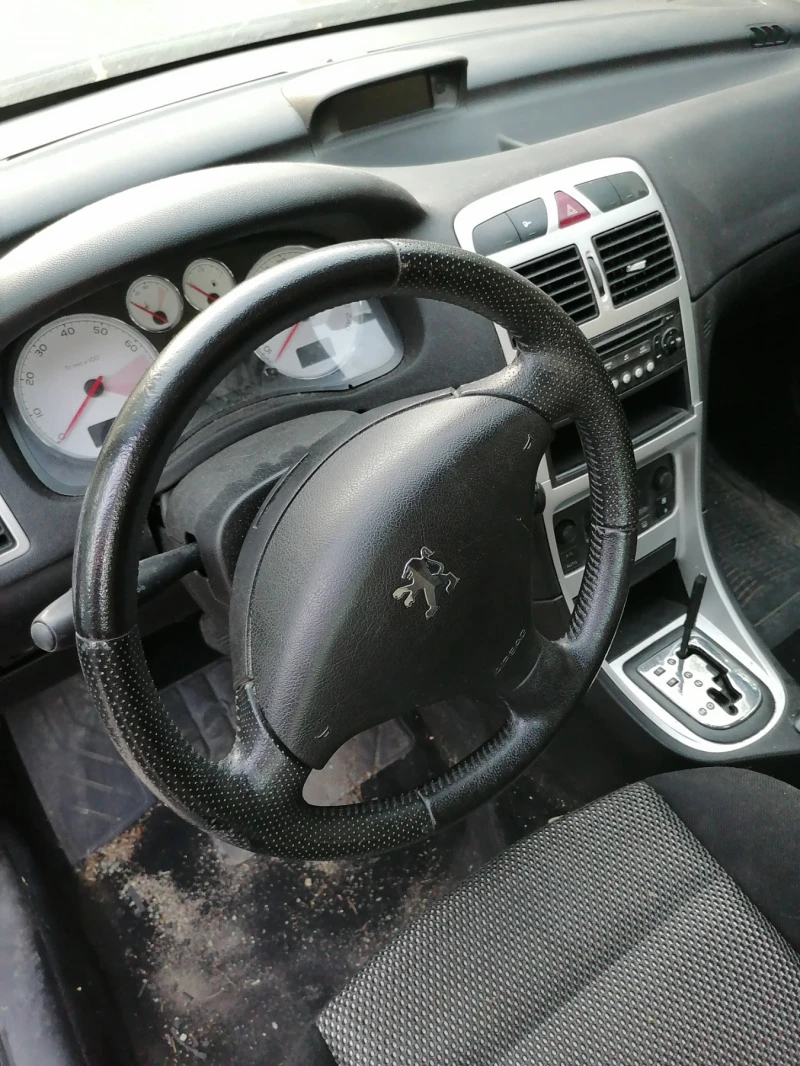 Peugeot 307 1.6, снимка 3 - Автомобили и джипове - 48344272