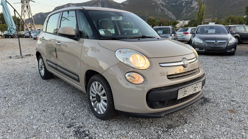 Fiat 500L 1.4i ЕВРО 6В 6 скорости, снимка 3 - Автомобили и джипове - 46248737