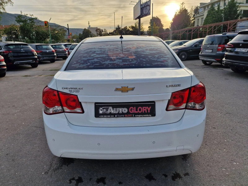 Chevrolet Cruze 1.8 BENZ-GAS, снимка 6 - Автомобили и джипове - 47521141