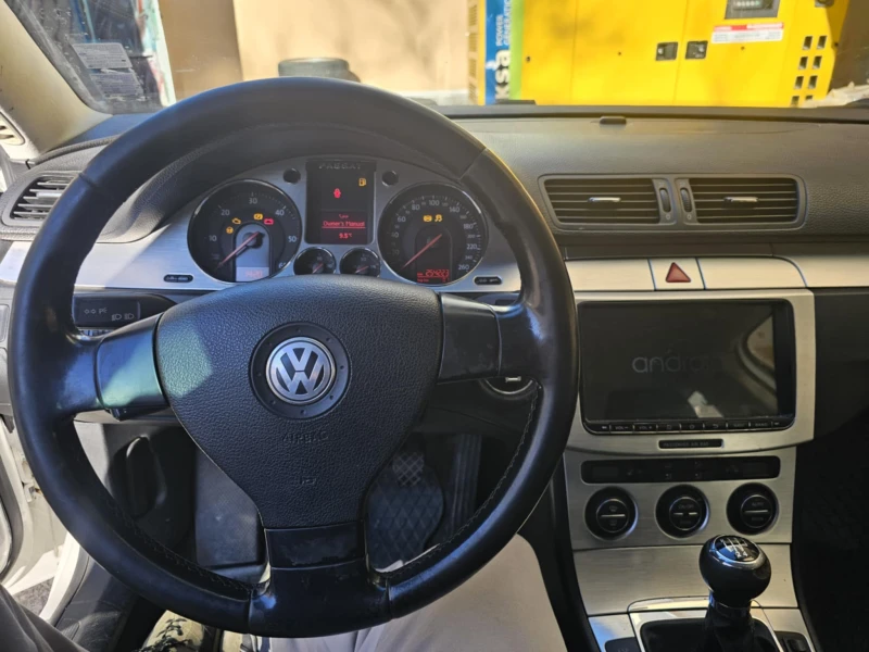 VW Passat 1.9TDI 105hP, снимка 13 - Автомобили и джипове - 48088110