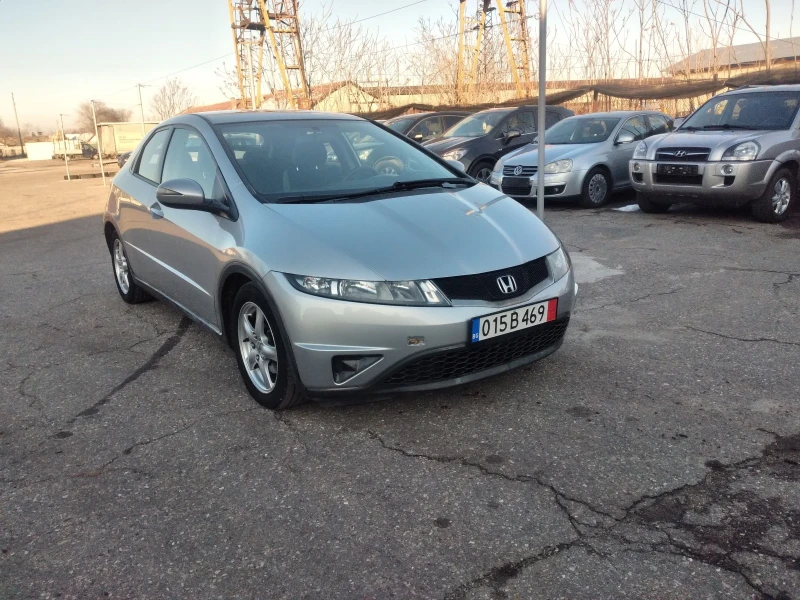 Honda Civic 1.8 топ, снимка 1 - Автомобили и джипове - 48730553