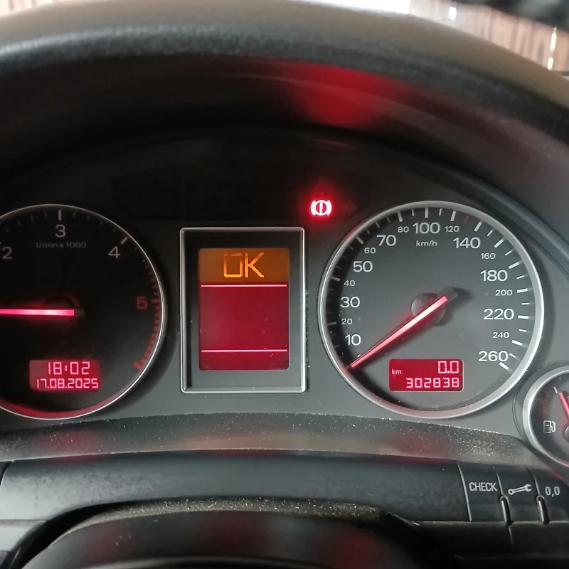 Audi A4 В6, снимка 7 - Автомобили и джипове - 51394789