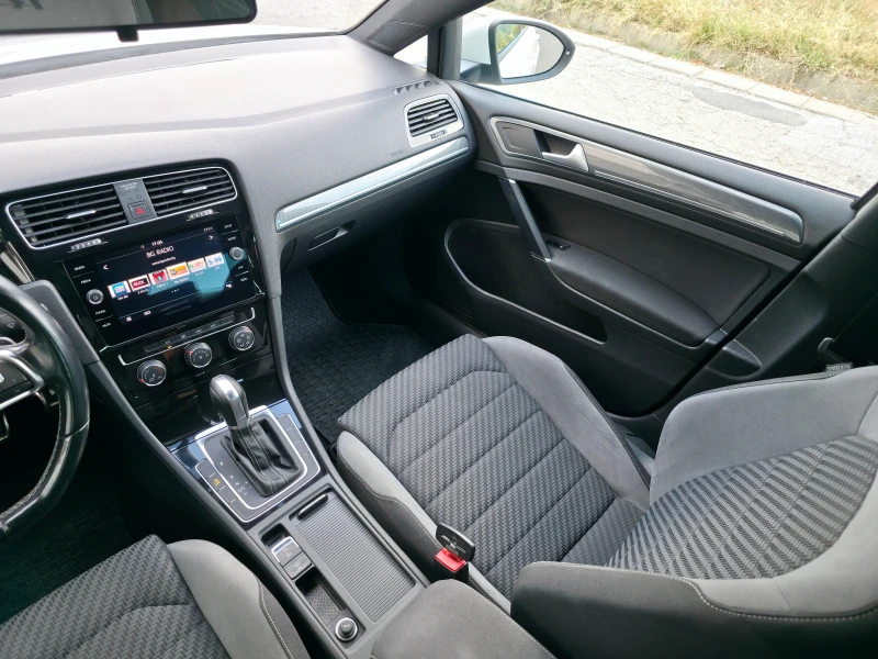 VW Golf 1.0TSI RLine 66000km EURO6D, снимка 13 - Автомобили и джипове - 51724189