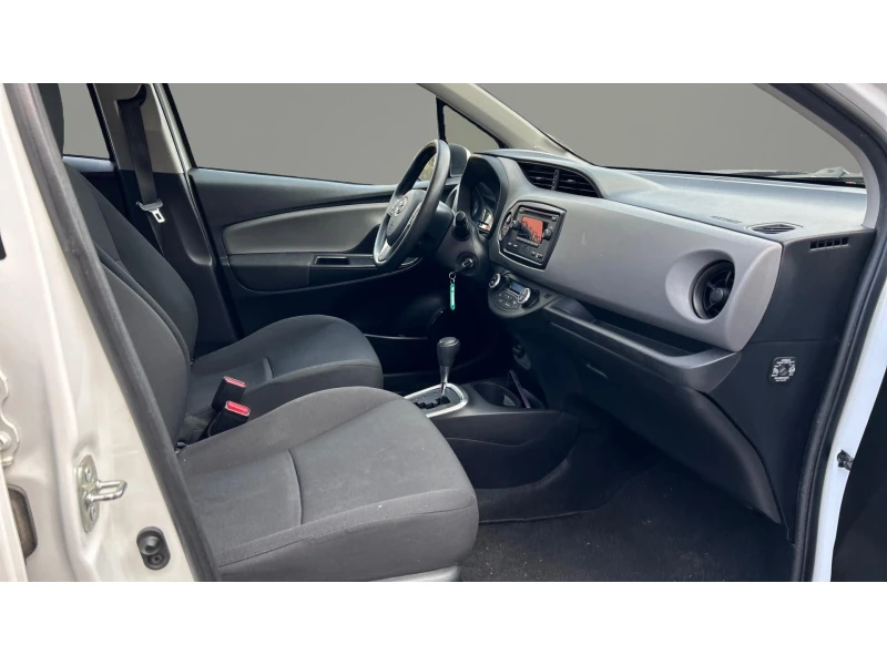 Toyota Yaris 1.5 HSD, Месечна вноска от 199  , снимка 9 - Автомобили и джипове - 53540476