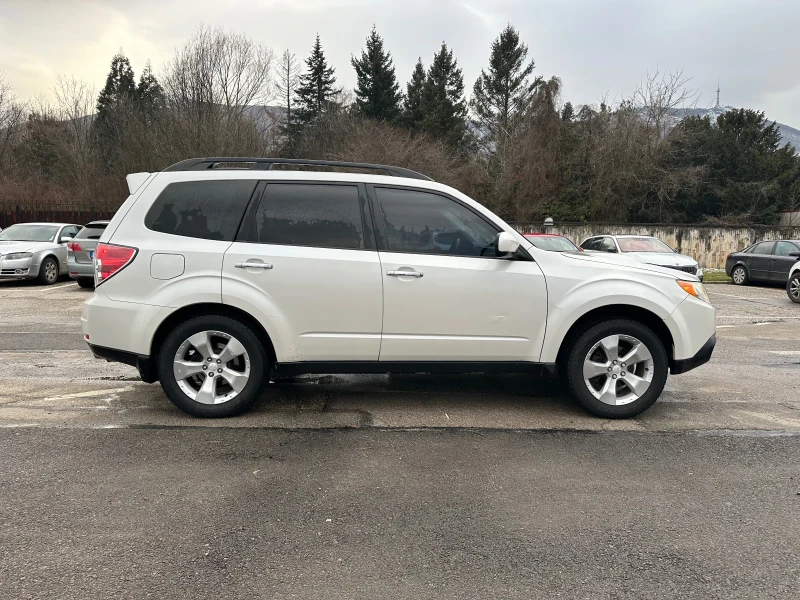 Subaru Forester 2.5XT EURO 5, снимка 6 - Автомобили и джипове - 53596890
