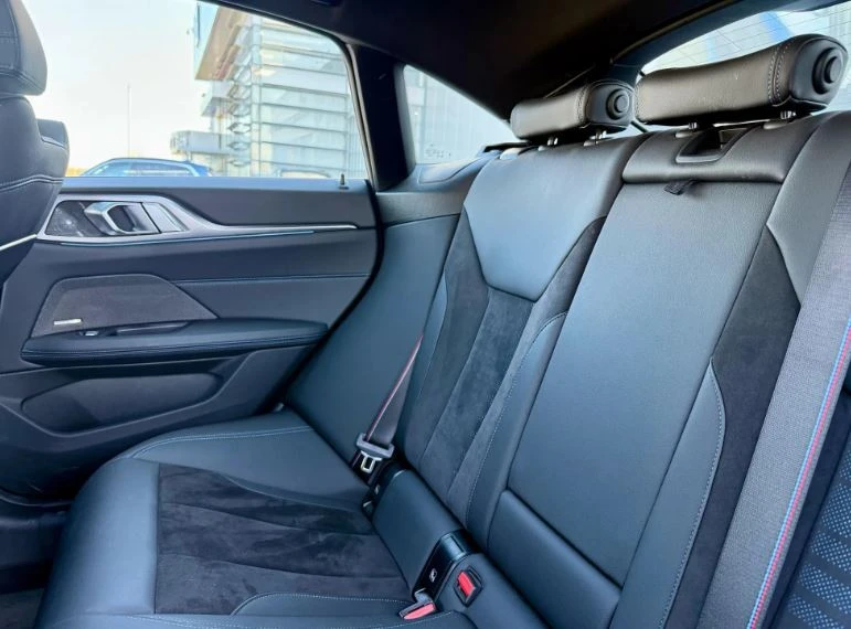BMW i4 83.9 kWh eDrive40 M Sport - изображение 10