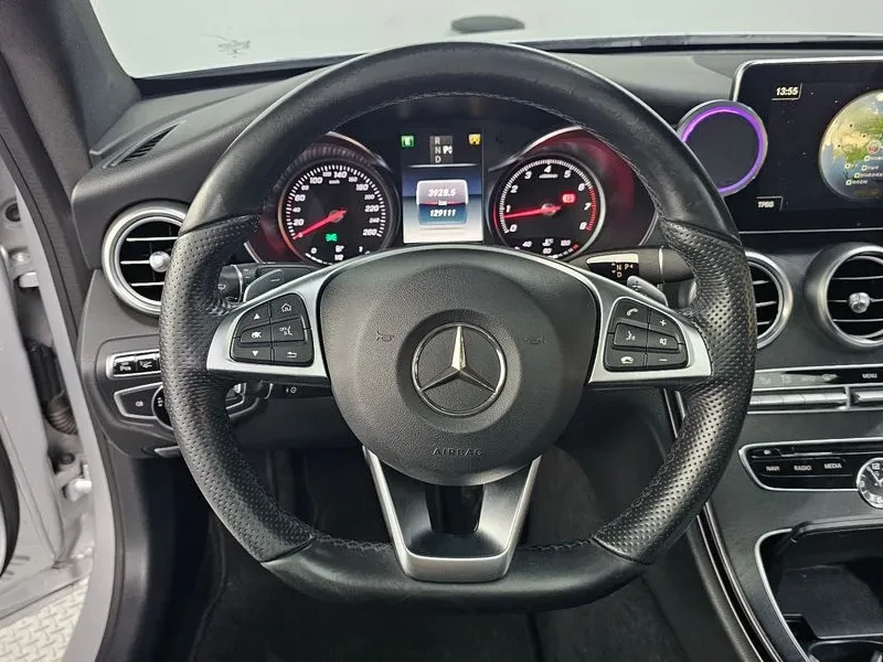Mercedes-Benz C 200 Coupe, снимка 13 - Автомобили и джипове - 55015394