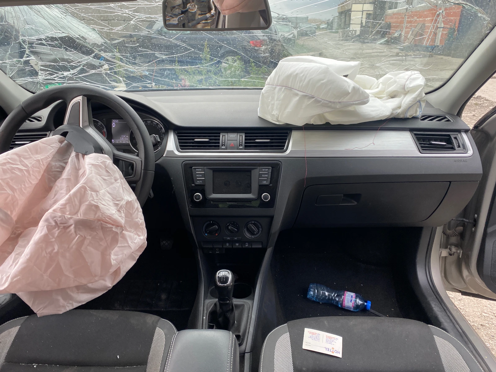 Skoda Rapid 1.2tsi | Mobile.bg   11