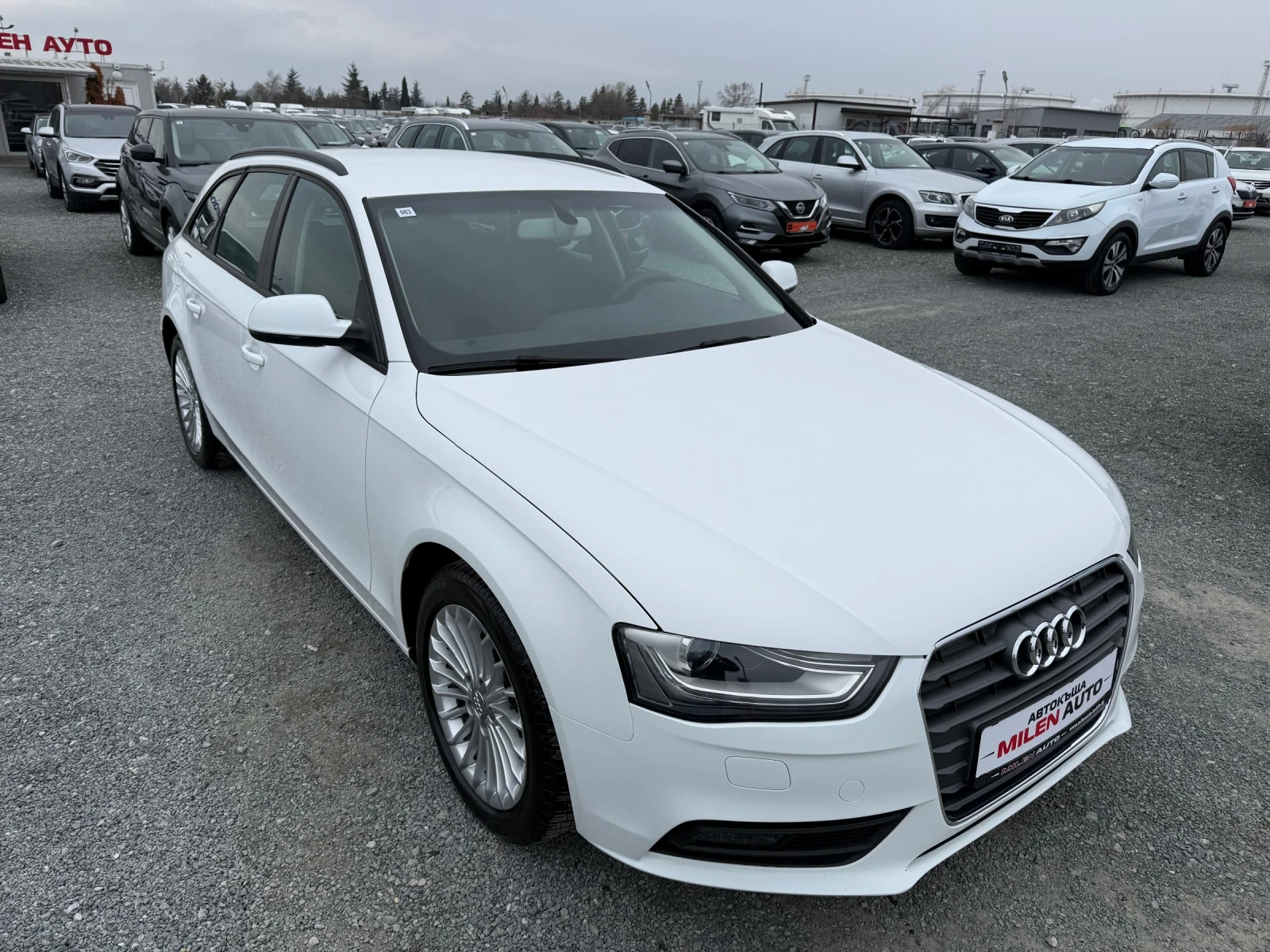 Audi A4 (KATO НОВА) - изображение 3