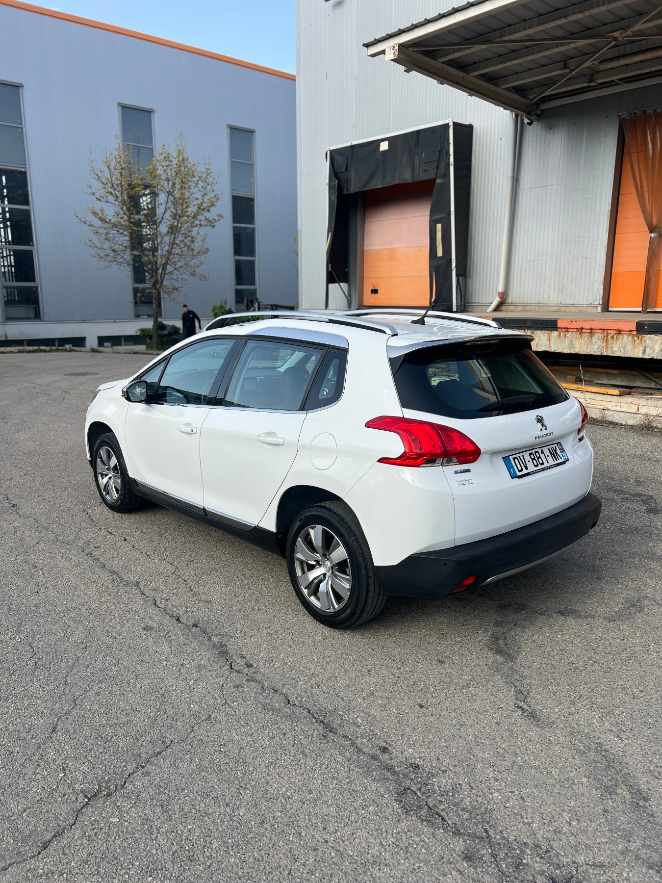 Peugeot 2008 1.6 HDI 33 K KM - изображение 5