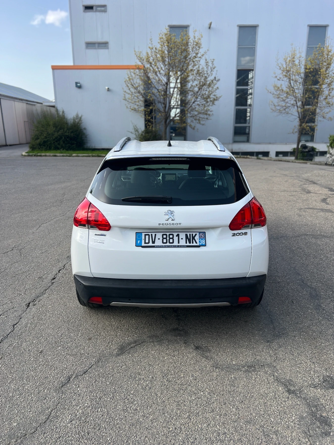 Peugeot 2008 1.6 HDI 33 K KM - изображение 6