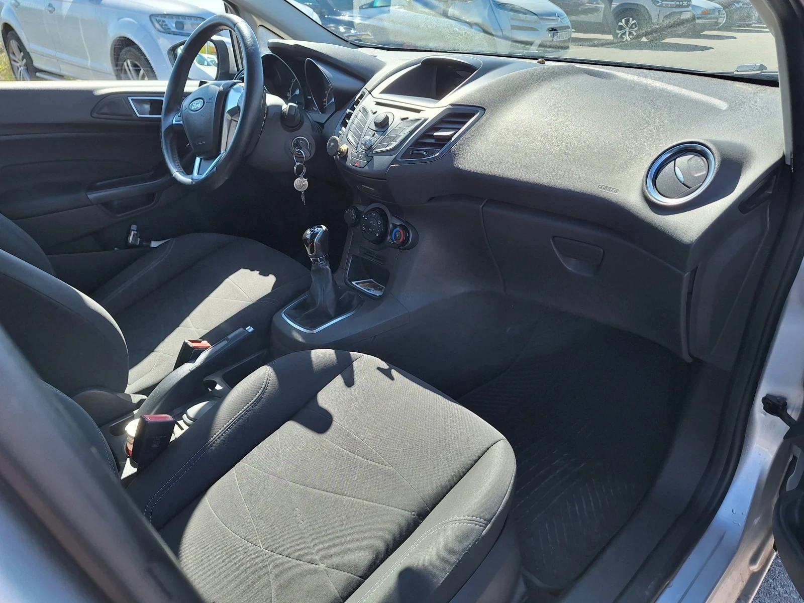 Ford Fiesta  - изображение 7