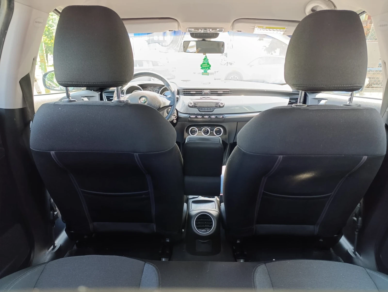 Alfa Romeo Giulietta 1.6mjet - изображение 10