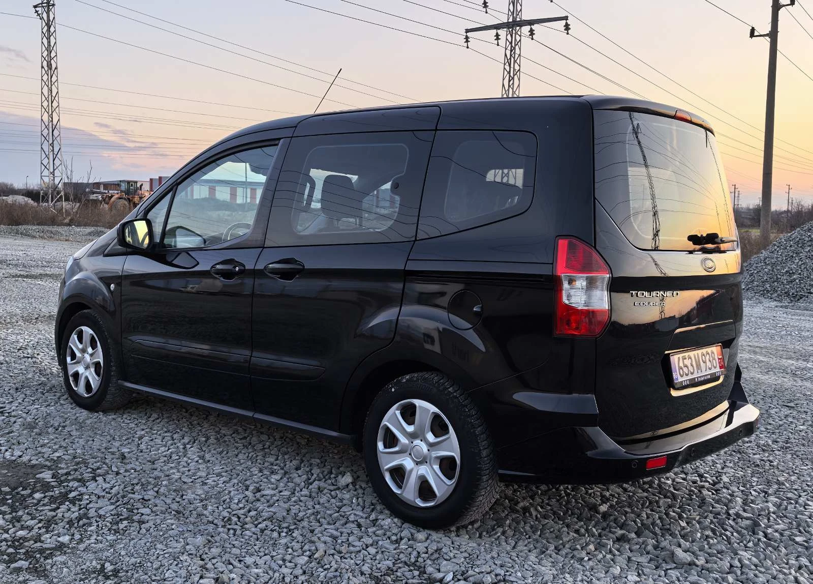 Ford Courier 1.5 TDCI - изображение 4